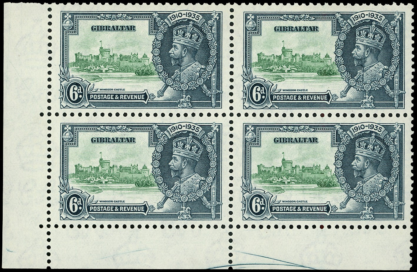 GIBRALTAR 1935  SG116a Mint Silver Jubilee 6d variety Extra flagstaff